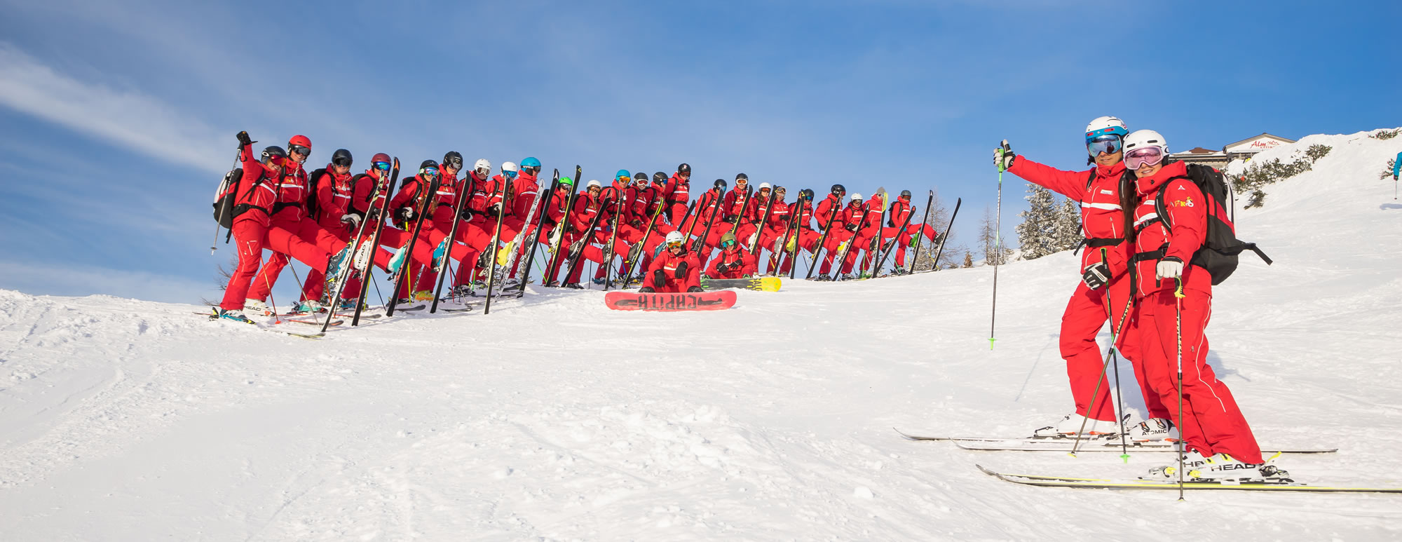 Das Team von Pingo's Kinderskischule und der Skischule Kleinarl in Ski amadé