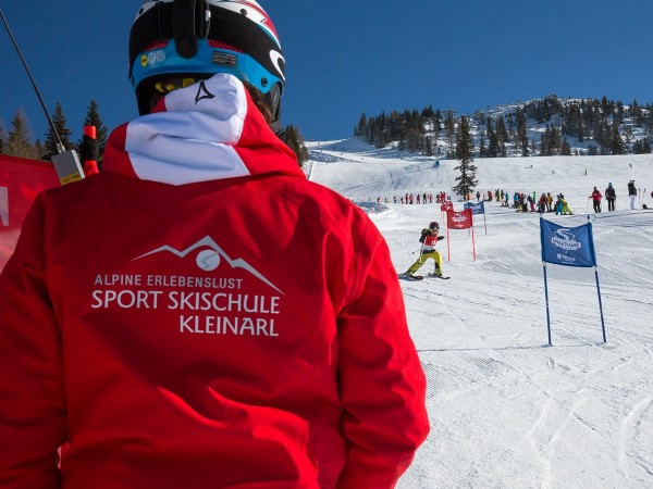 Skilehrer der Skischule Kleinarl by Schernthaner